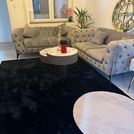 Appartement 2 Chambre Luxueuse A Jette Brüksel Dış mekan fotoğraf