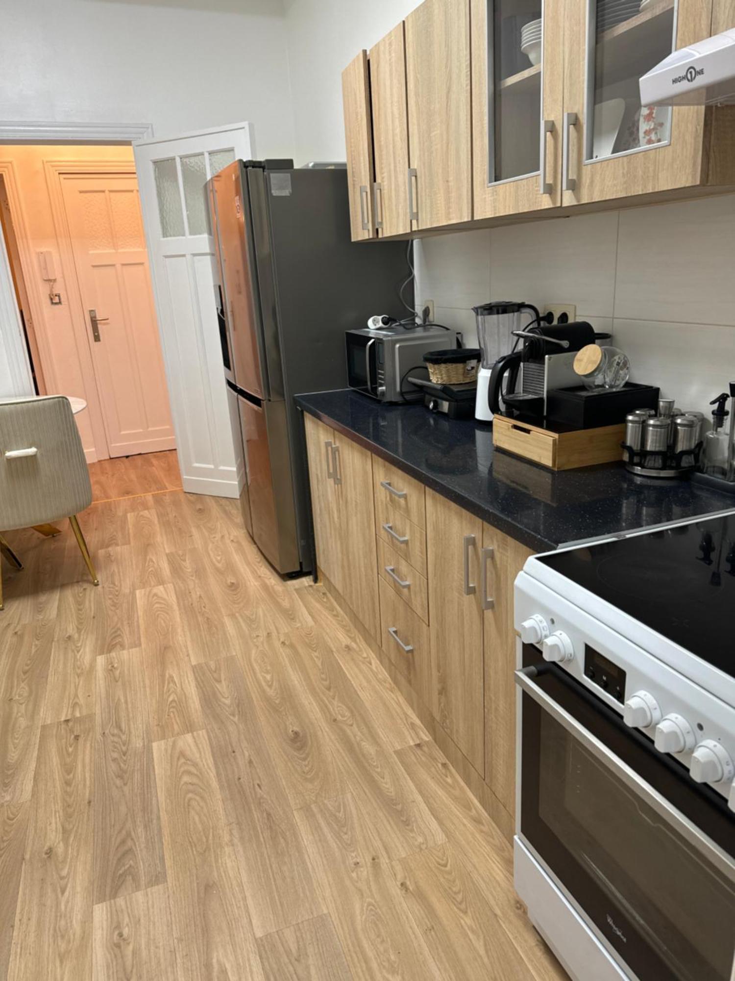 Appartement 2 Chambre Luxueuse A Jette Brüksel Dış mekan fotoğraf