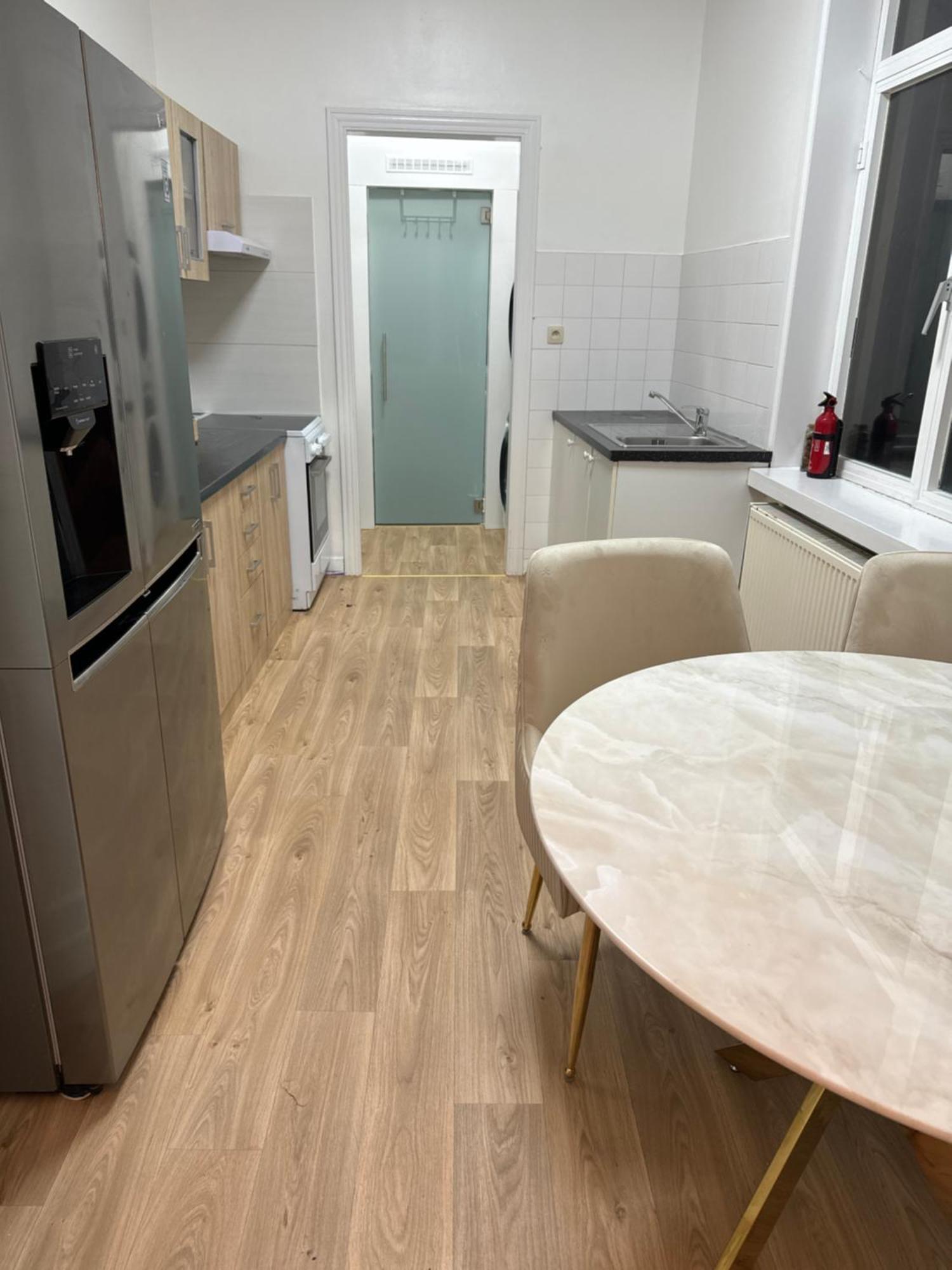 Appartement 2 Chambre Luxueuse A Jette Brüksel Dış mekan fotoğraf