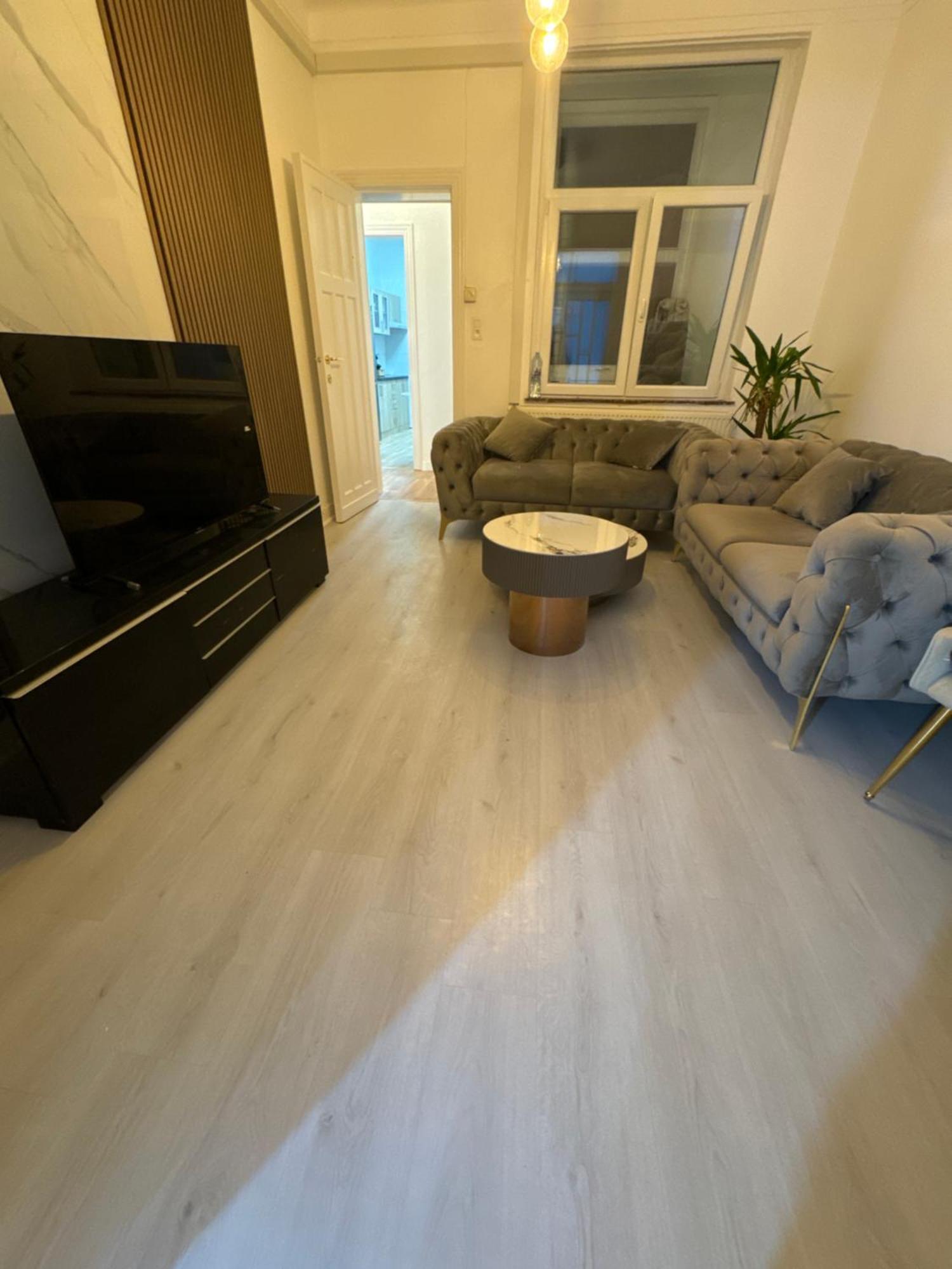 Appartement 2 Chambre Luxueuse A Jette Brüksel Dış mekan fotoğraf